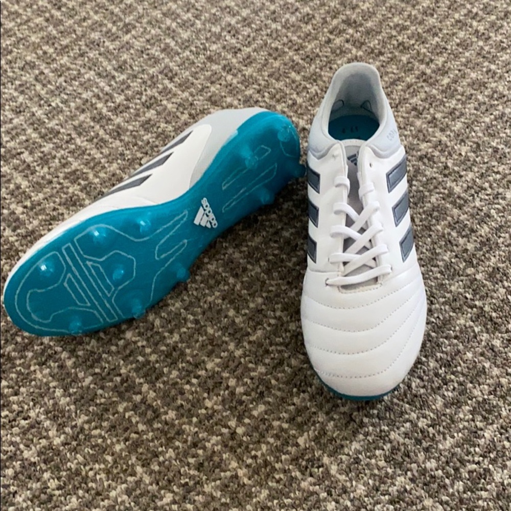 Adidas soccer cleats ⚽️